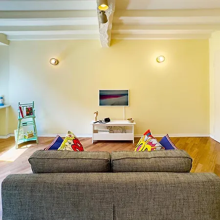 Apartment Buro Nel Borgo